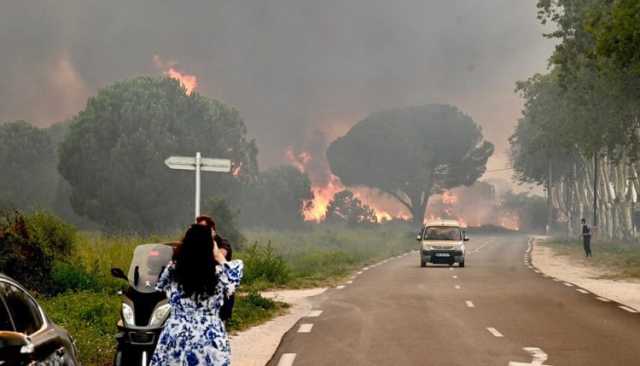 حرائق غابات واسعة النطاق تجتاح جنوب فرنسا