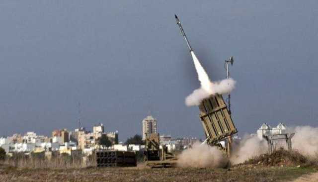 العدو الصهيوني يطلق صواريخ القبة الحديدية على طائرة مسيرة للمقاومة الفلسطينية