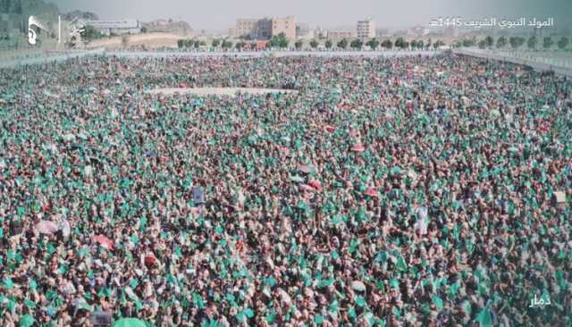 أبناء ذمار يحتشدون في مهرجان جماهيري كبير للاحتفاء بذكرى المولد النبوي الشريف