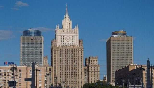 موسكو تحذر واشنطن من أي تصعيد بعد طردها دبلوماسيين أمريكيين من أراضيها