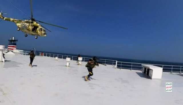 “نيوزويك”: عمليات البحرية اليمنية  تُسبّب “صداعاً” للبحرية الأميركية