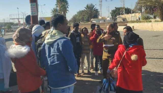 ترحيل 253 مهاجرا أفريقيا إلى بلدانهم عبر مطار صنعاء الدولي