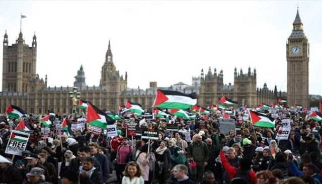 للأسبوع الـ 19.. شوارع لندن تكتظ بالحشود نصرة لغزة ورفضا للحرب