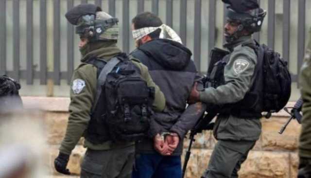 حملة مداهمات واعتقالات صهيونية بالضفة الغربية