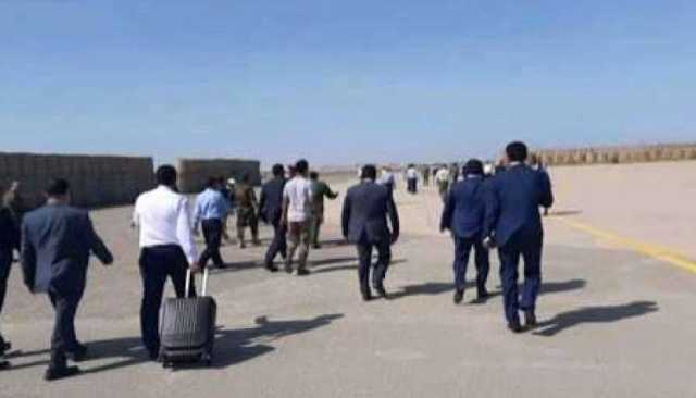 فرار جماعي لرئيس وأعضاء حكومة المرتزقة من عدن باتّجاه الرياض