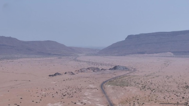 وزارة النقل تثمن الجهود الوطنية لفتح طريق البيضاء –الجوبة- مأرب