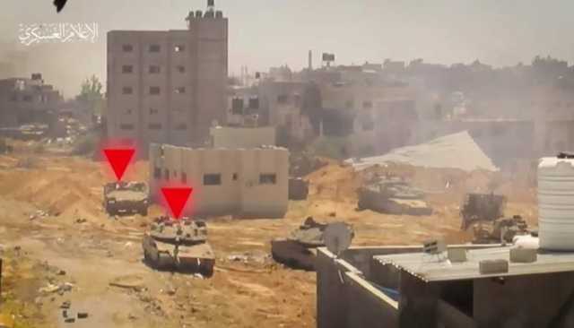 القسام تدمر ناقلة جند صهيونية وتوقع طاقمها ما بين قتيل وجريح