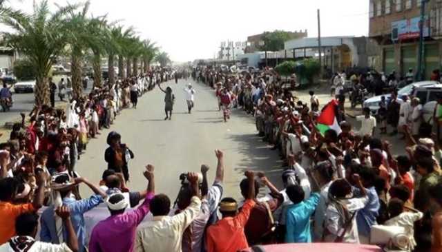 قبائل الزرانيق بالحديدة تحتشد للتنديد بالعدوان الإسرائيلي وتعلن النفير والاستعداد لمواجهته