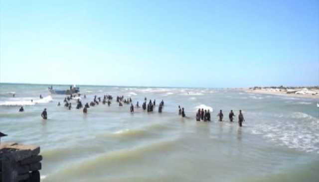 عودة 79 صياداً يمنياً بعد أشهر من التعذيب والاعتقال التعسفي في سجون أريتيريا