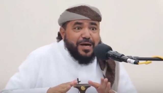 شاهد | القيادي الإصلاحي محمد الحزمي يجاهد مع “غزة” بالألم!!