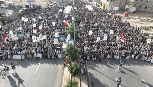 أبناء عمران يحتشدون في 62 ساحة تأكيداً على موقف الشعب اليمني الثابت في دعم فلسطين