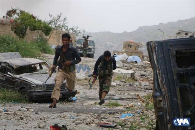 تعز.. الجيش اليمني يعلن إلحاق “خسائر فادحة” بالحوثيين في جبهات تعز