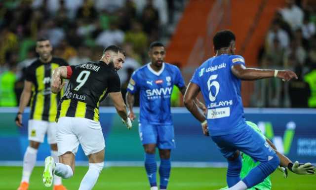 الهلال يقلب الطاولة على اتحاد جدة ويفوز 4-3 في كلاسيكو السعودية