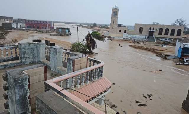 فقدان ستة أشخاص ونروح 1350 أسرة نتيجة تأثيرات إعصار “تيج” على المهرة
