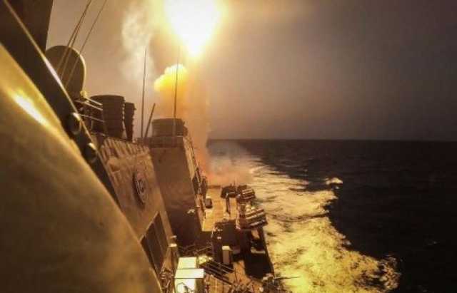 الجيش لأمريكي يستهدف زوارق مسيّرة وصواريخ مضادة للسفن في البحر الأحمر