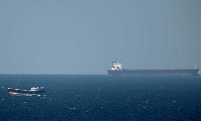 مسؤول أمريكي: غارة على سفينة بالقرب من مضيق هرمز نفذتها إيران