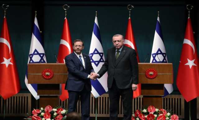 “بلومبرغ”: تركيا تعلق جميع المعاملات التجارية مع “إسرائيل”