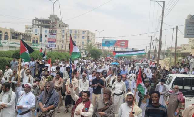 محتجون يمنيون يدعون لمسيرات غضب حول العالم لوقف الإبادة في غزة