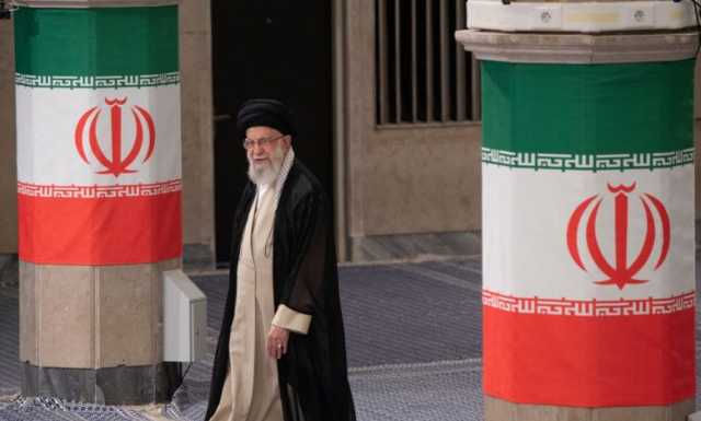 الجولة الثانية من الإنتخابات الرئاسية.. أي المسارين ستختار إيران  ؟( تقدير موقف)