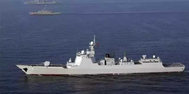 روسيا وإيران والصين يطلقون مناورات عسكرية في خليج عمان