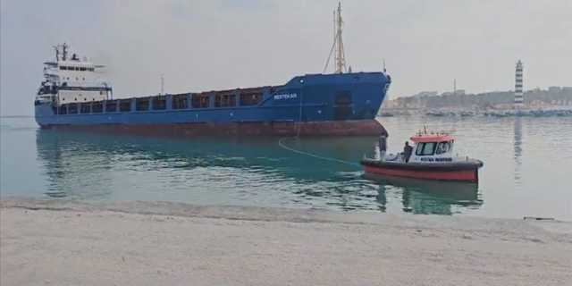 سفينة المساعدات التركية إلى غزة تصل مصر