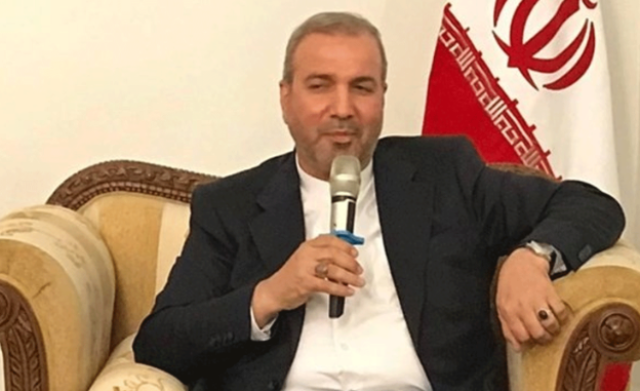 السفير الايراني: ارادة جادة من الحكومة العراقية باخراج الجماعات المسلحة بالحدود