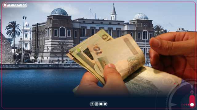 عياد: تخفيض قيمة البطاقة من 10 إلى 4 آلاف يعطي مؤشرًا سلبيًا بشأن الاحتياطات من العملة الأجنبية