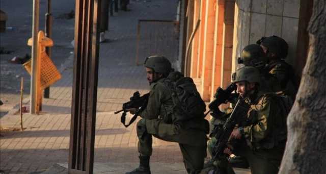 الضفة.. مقتل فلسطيني وإصابة آخر برصاص الجيش الإسرائيلي
