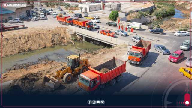 الخدمات العامة طرابلس: استمرار أعمال تنظيف مسار الوادي بغرغور