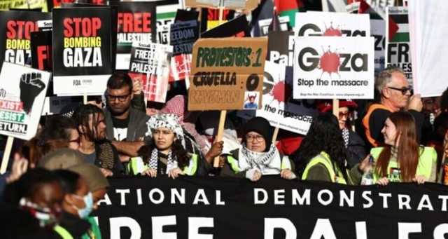 100 مظاهرة في بريطانيا رفضا للهجوم الإسرائيلي على غزة