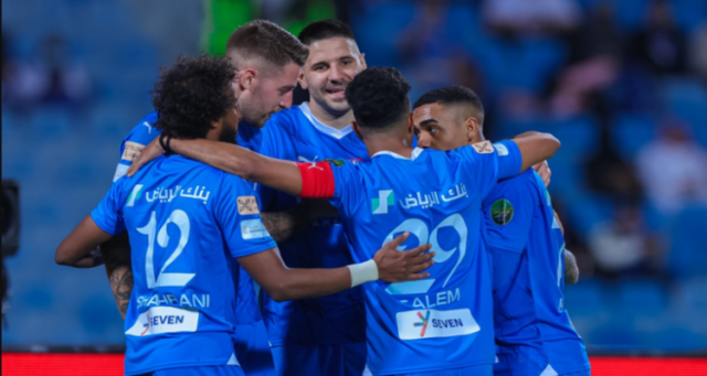 الهلال يكرم وفادة التعاون بثلاثية ويصعد لنصف نهائي “كأس ملك السعودية”