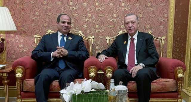 مصر وتركيا توقعان اتفاقية استراتيجية ومذكرات تفاهم