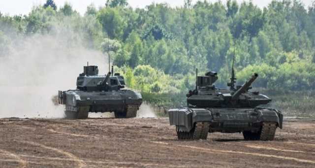 “روسيسكايا غازيتا”: أنظمة الحماية المعدّلة تحمي الدبابات الروسية من خطر الدرونات والقذائف