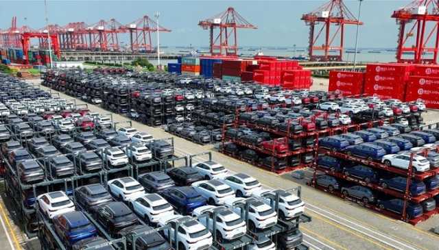 مطلع 2024.. صادرات المركبات الصينية ترتفع