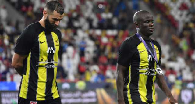 شقيق بنزيما يهاجم مدرب الاتحاد السعودي