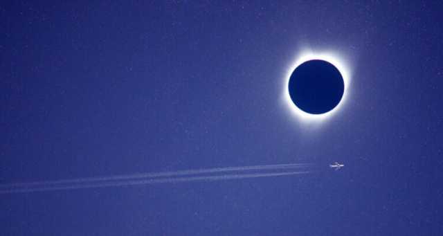 لماذا ستطارد طائرات ناسا عالية السرعة الكسوف الكلي للشمس يوم الاثنين؟