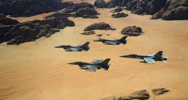 القوات المسلحة الأردنية تعلن استمرار الدوريات والطلعات الجوية في سماء المملكة وحماية المجال الجوي