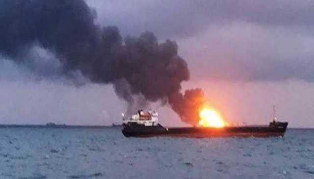 “الحوثي” تعلن استهداف 4 سفن أمريكية وإسرائيلية في خليج عدن