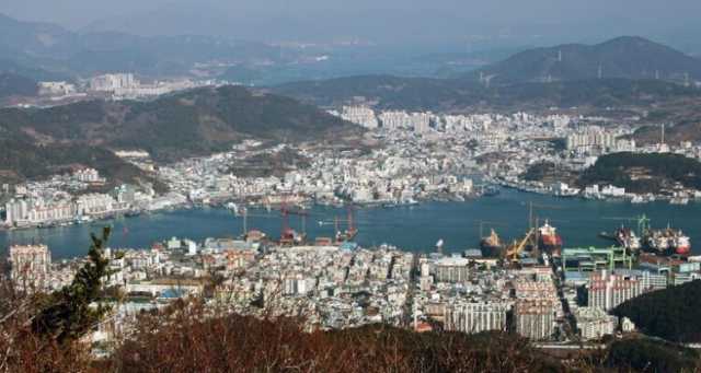 كوريا الجنوبية توسع قائمة ضوابط التصدير إلى روسيا لتشمل 1402 منتجا