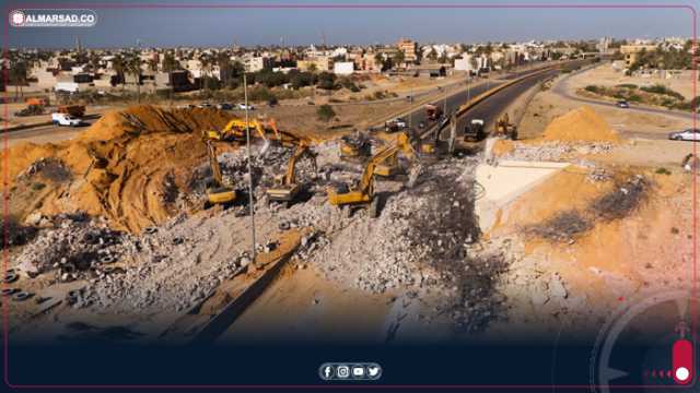 الخدمات العامة طرابلس: قرب الانتهاء من أعمال إزالة “كوبري أتش”