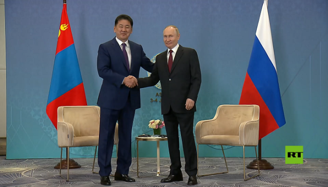 بوتين يؤكد إمكانية توسيع التعاون مع منغوليا في قطاع الطاقة