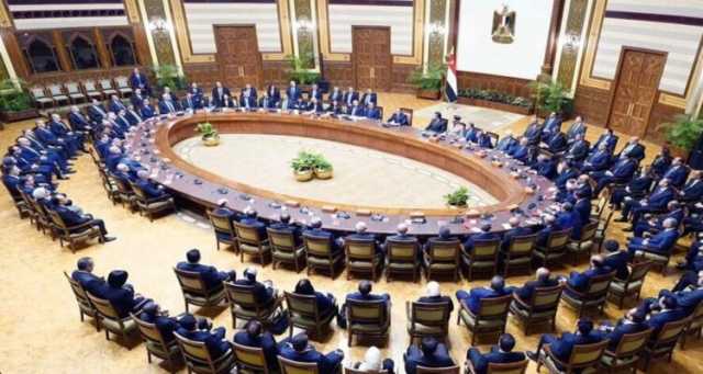 تفاصيل أول اجتماع للحكومة المصرية الجديدة بسبب الكهرباء