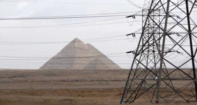 مباحثات مصرية إماراتية لزيادة الاستثمارات في الكهرباء والطاقة المتجددة