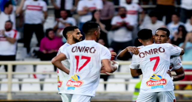 بسيناريو مثير.. الزمالك يتخطى بيراميدز ويبلغ نهائي كأس السوبر المصري (فيديو)