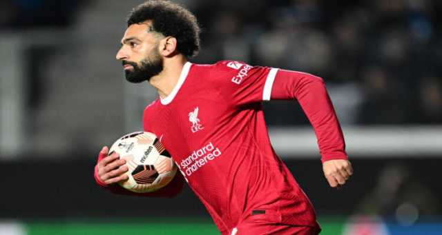 “36 يوما” أمام إدارة ليفربول لحل أزمة محمد صلاح