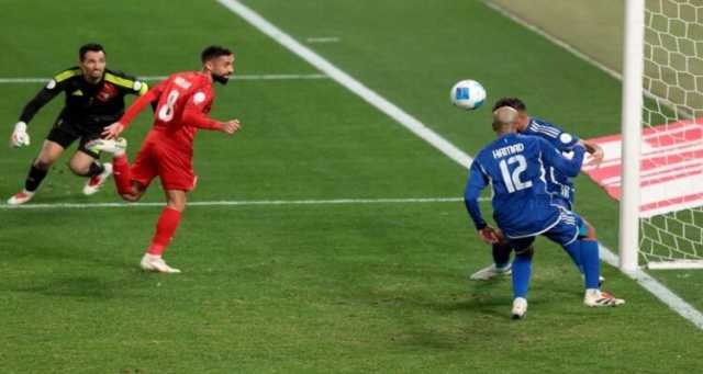 منتخب البحرين يبلغ نهائي “خليجي 26” على حساب أصحاب الأرض