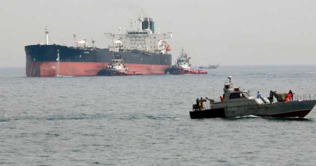 إيران تحتجز ناقلة نفط أمريكية في خليج عمان 'استنادا لأمر قضائي'