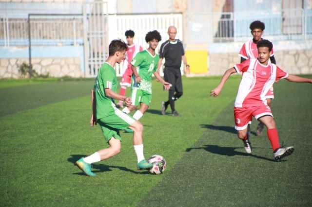 في مباراة شهدت ثلاث ركلات جزاء.. الرشيد يفوز على أهلي تعز في مباراة مثيرة