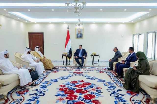 رئيس الوزراء يناقش مع السفير الإماراتي دعم الحكومة لتجاوز التحديات الإقتصادية