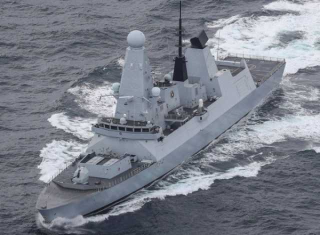 بريطانيا تسقط 'مسيرة' تستهدف السفن التجارية في البحر الأحمر أطلقت من اليمن